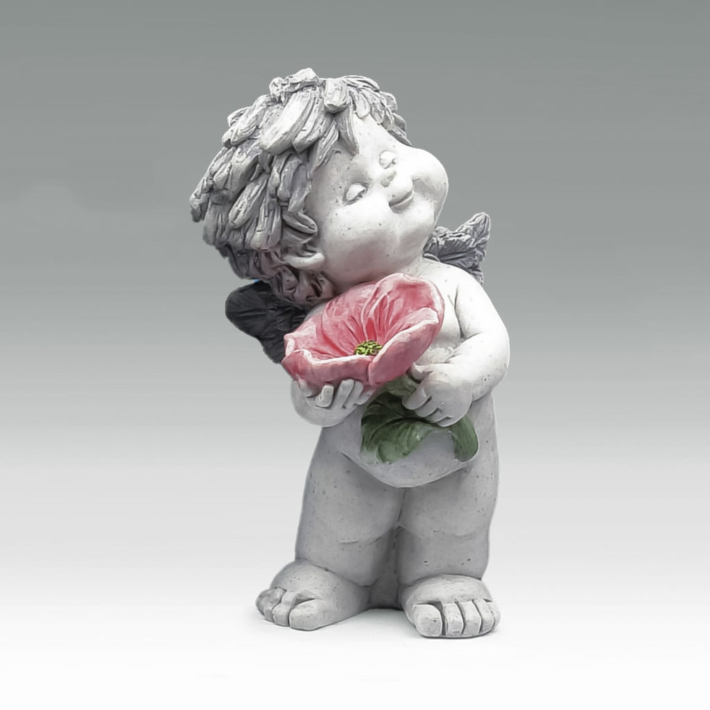 Igor mit Blume vom Beet - mit Mohn