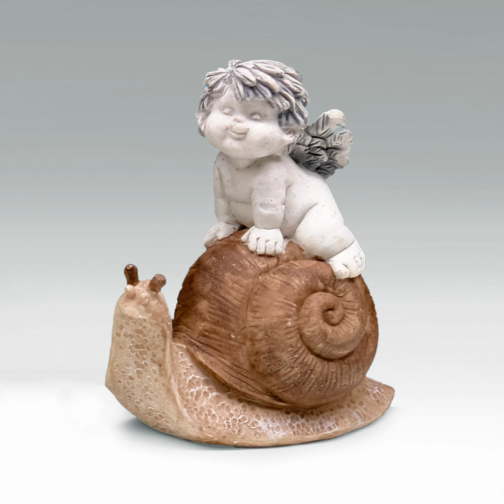 Igor auf Gartentier - auf Schnecke