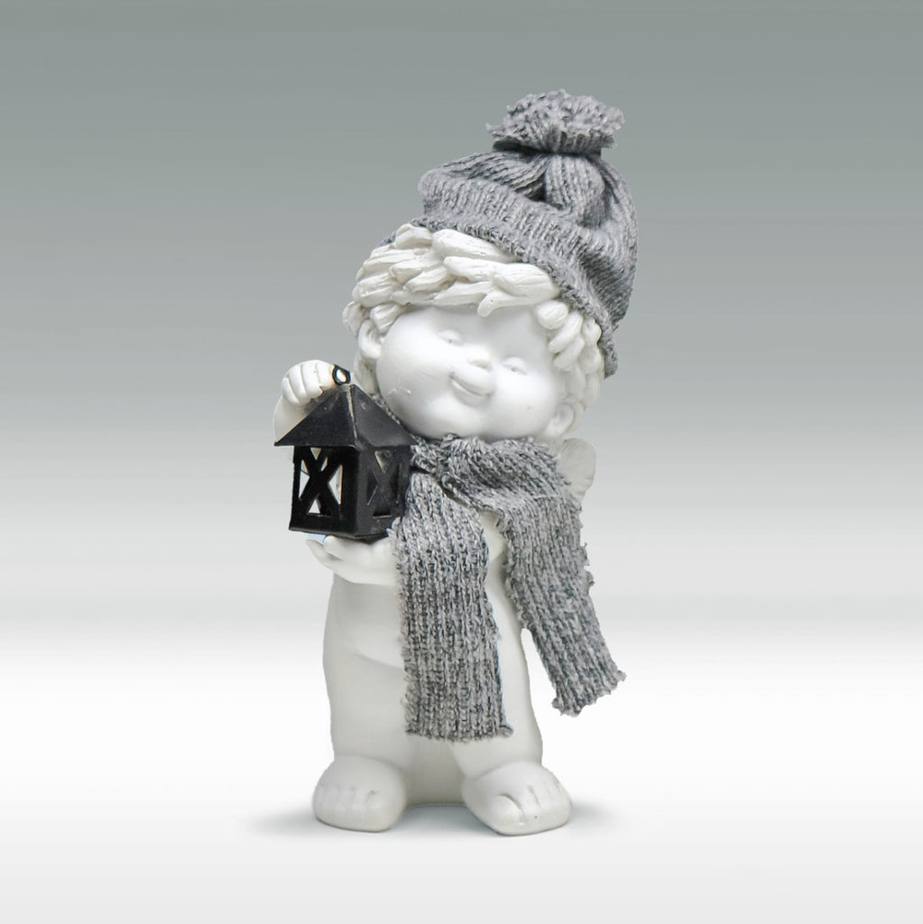 Winterengel Igor beim Wintersport Size M - stehend mit Laterne